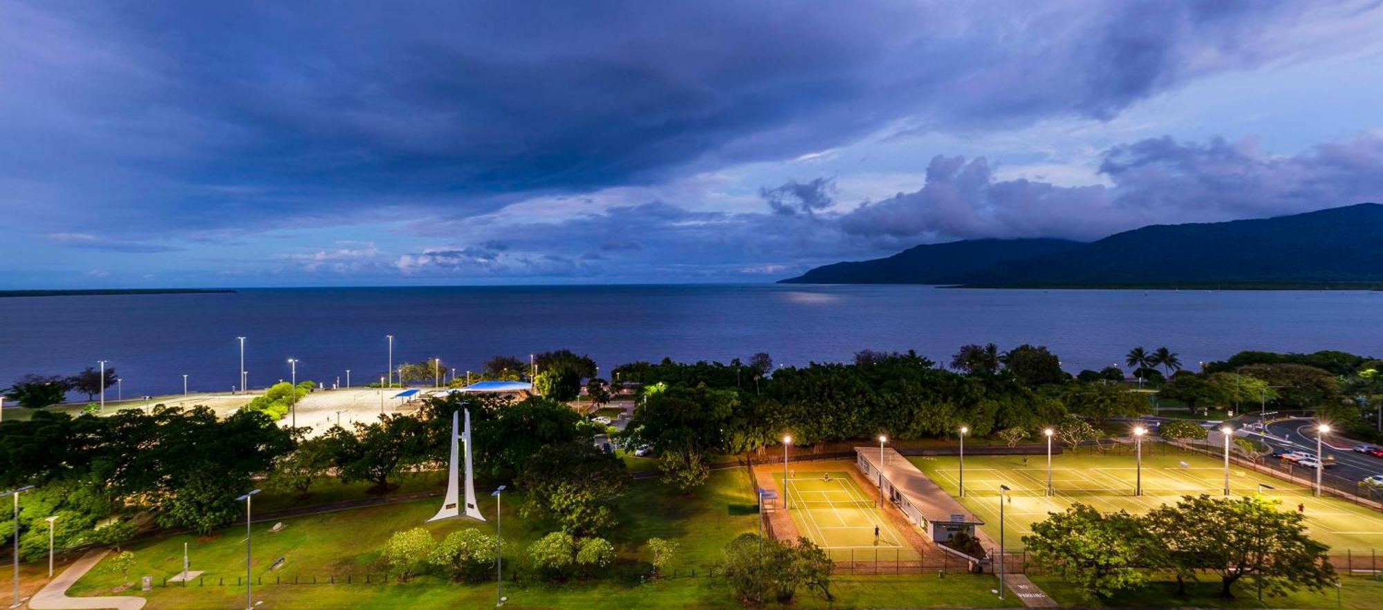 Rydges Esplanade Resort Cairns Exteriér fotografie